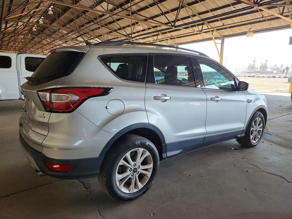 Aukcja sprzedaży 2018 Ford Escape, vin: 1FMCU0GD7JUA38549, numer aukcji: 48141226