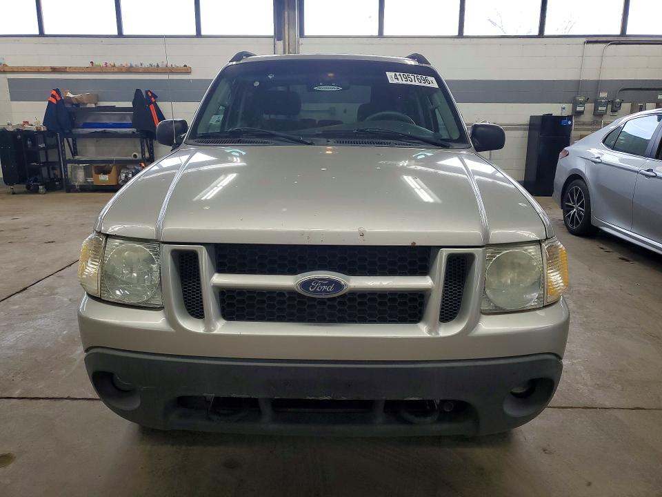 41957696 :رقم المزاد ، 1FMZU77K05UB07363 vin ، 2005 Ford Explorer Sport Trac مزاد بيع