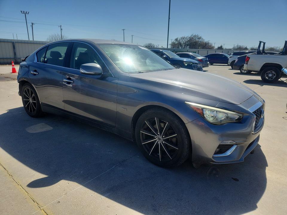 45971806 :رقم المزاد ، JN1EV7AR3JM445035 vin ، 2018 Infiniti Q50 مزاد بيع