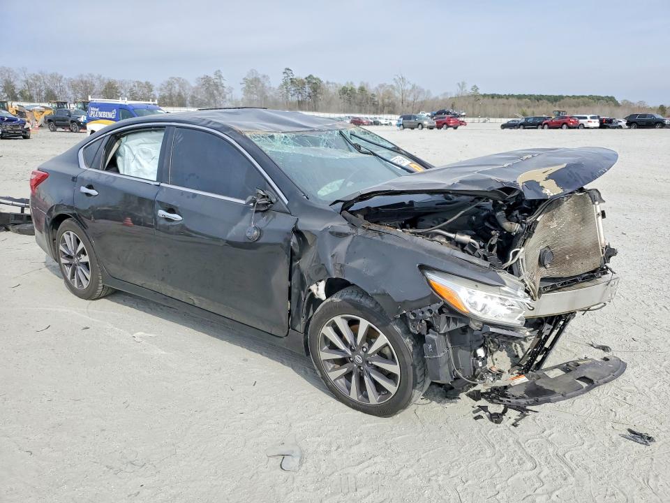46959946 :رقم المزاد ، 1N4AL3AP8HC175511 vin ، 2017 Nissan Altima مزاد بيع