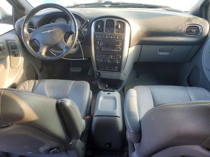 2005 Chrysler Town & Country მანქანა იყიდება აუქციონზე, vin: 2C4GP54L05R140848, აუქციონის ნომერი: 46373356