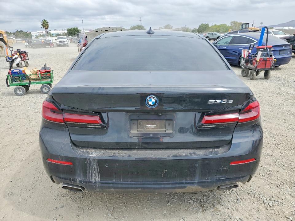 Продажа на аукционе авто 2022 Bmw 530e, vin: WBA13AG07NCK52211, номер лота: 48086916