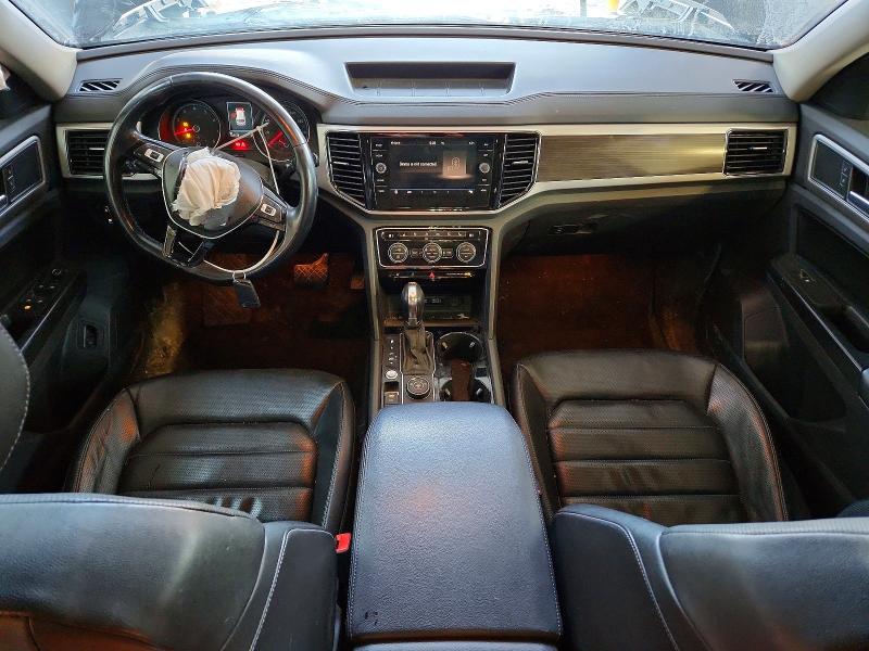 41692516 :رقم المزاد ، 1V2MR2CAXJC511317 vin ، 2018 Volkswagen Atlas مزاد بيع