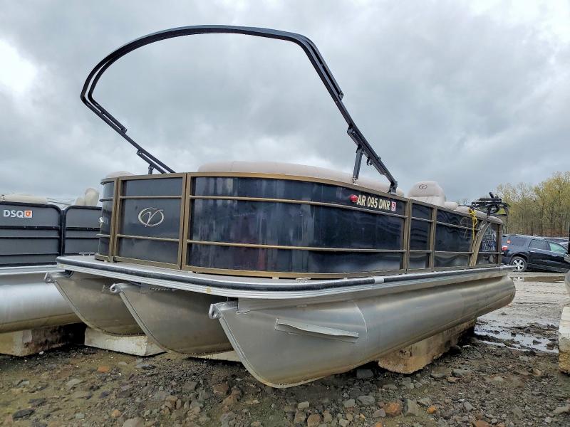 79026575 :رقم المزاد ، JBC81358B414 vin ، 2014 Other Boat مزاد بيع