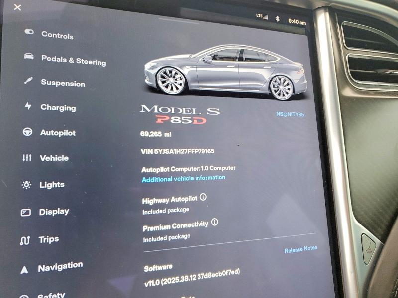 79807595 :رقم المزاد ، 5YJSA1H27FFP79165 vin ، 2015 Tesla Model S مزاد بيع
