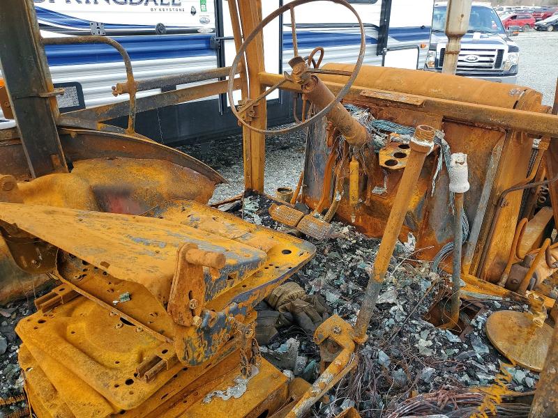 41947976 :رقم المزاد ، 31049370 vin ، 2004 Other Automobile Agriculture And Farm Equipment مزاد بيع
