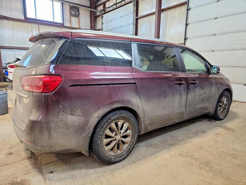 41706706 :رقم المزاد ، KNDMB5C11K6472074 vin ، 2019 Kia Sedona مزاد بيع