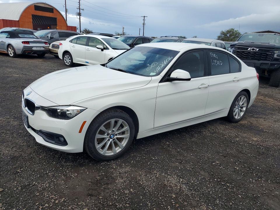 2017 Bmw 320 მანქანა იყიდება აუქციონზე, vin: WBA8A9C56HK619873, აუქციონის ნომერი: 41626606