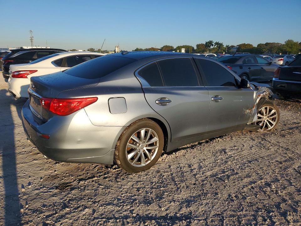 47212576 :رقم المزاد ، JN1BV7AR4FM403080 vin ، 2015 Infiniti Q50 مزاد بيع