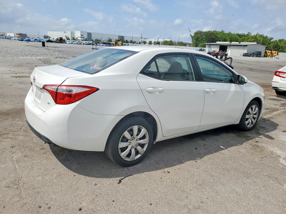 47433606 :رقم المزاد ، 5YFBURHE0FP287128 vin ، 2015 Toyota Corolla مزاد بيع