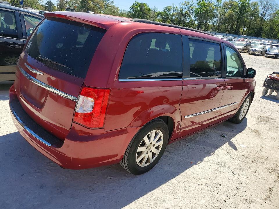46036696 :رقم المزاد ، 2C4RC1BG5FR645398 vin ، 2015 Chrysler Town & Country مزاد بيع