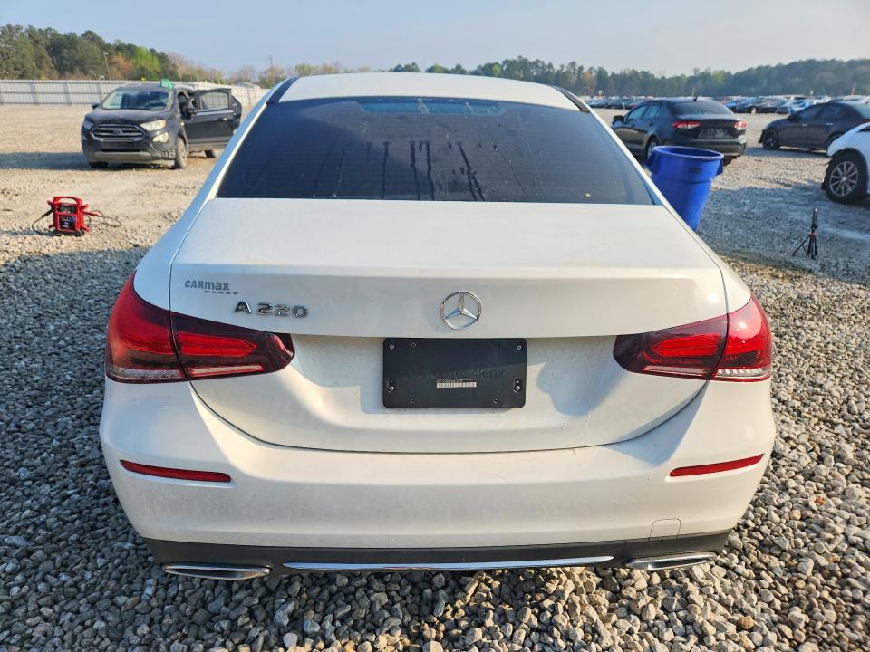 2022 Mercedes-benz A მანქანა იყიდება აუქციონზე, vin: W1K3G4EB9NJ363639, აუქციონის ნომერი: 47510326