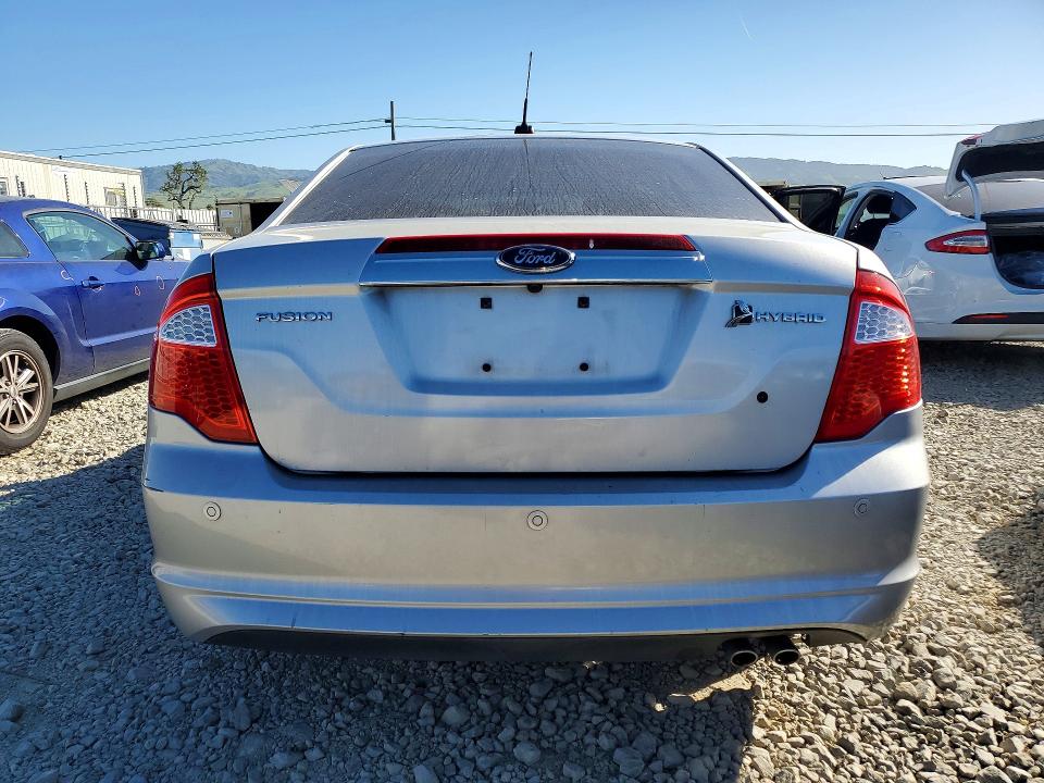 2010 Ford Fusion მანქანა იყიდება აუქციონზე, vin: 3FADP0L37AR296113, აუქციონის ნომერი: 45640546