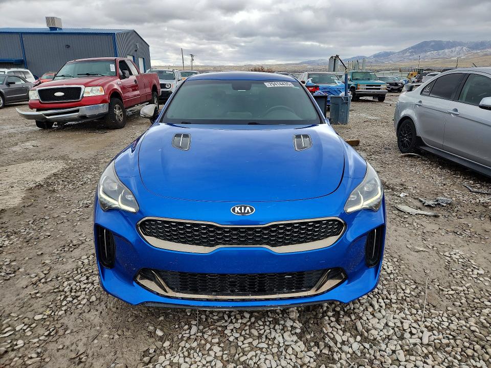 2019 Kia Stinger მანქანა იყიდება აუქციონზე, vin: KNAE35LC6K6045490, აუქციონის ნომერი: 79414435