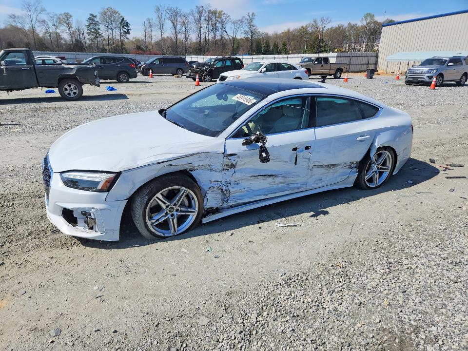 2022 Audi A5 მანქანა იყიდება აუქციონზე, vin: WAUFACF50NA012983, აუქციონის ნომერი: 46915906