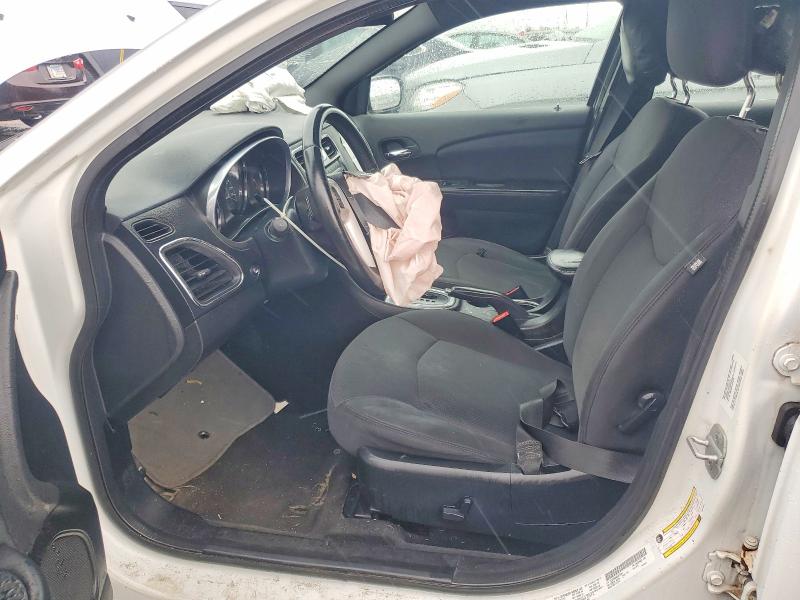 41702896 :رقم المزاد ، 1C3CCBBB4DN672901 vin ، 2013 Chrysler 200 مزاد بيع