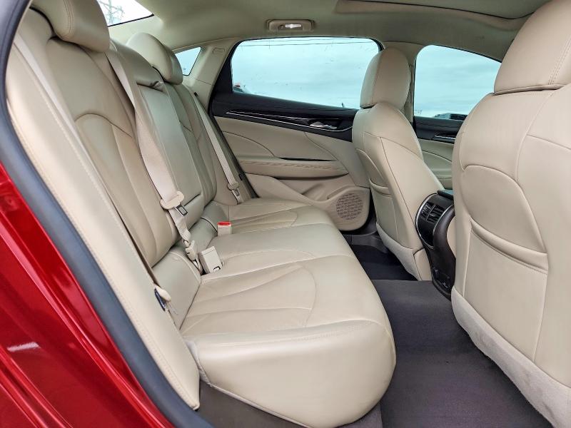 46585066 :رقم المزاد ، 1G4ZR5SS0HU150635 vin ، 2017 Buick Lacrosse مزاد بيع
