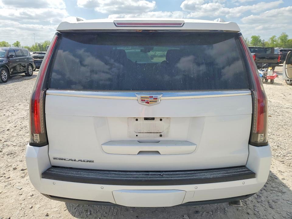 47931846 :رقم المزاد ، 1GYS3BKJ8JR214016 vin ، 2018 Cadillac Escalade مزاد بيع