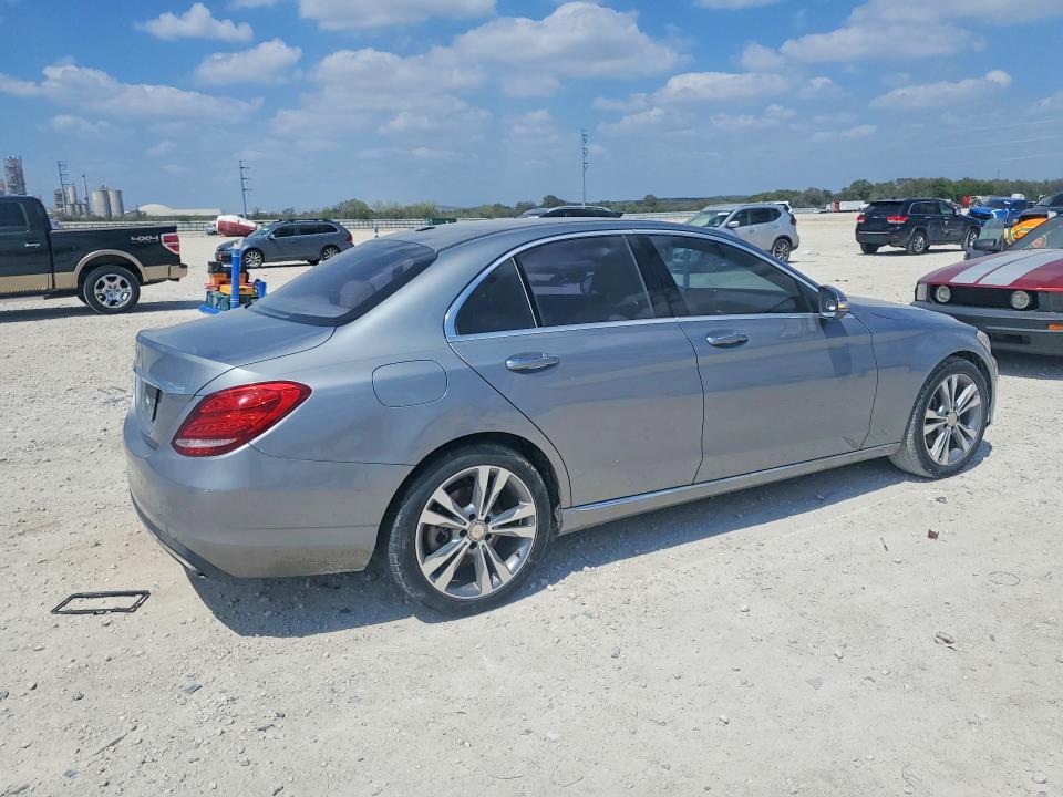 47685706 :رقم المزاد ، 55SWF4JBXFU050459 vin ، 2015 Mercedes-benz C مزاد بيع