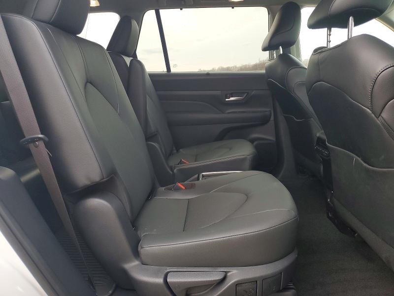Продажа на аукционе авто 2026 Toyota Grand Highlander, vin: 5TDAAAB50TS107700, номер лота: 46211836