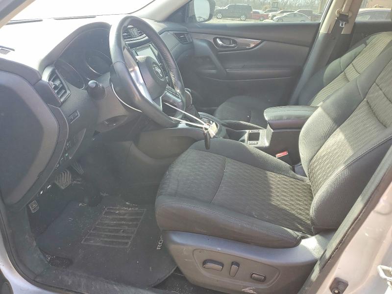 47395136 :رقم المزاد ، 5N1AT2MV6HC886537 vin ، 2017 Nissan Rogue مزاد بيع