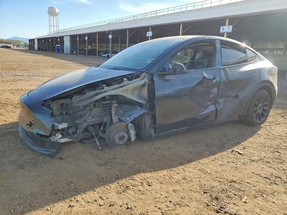 45966506 :رقم المزاد ، 7SAYGAEE2NF433470 vin ، 2022 Tesla Model Y مزاد بيع