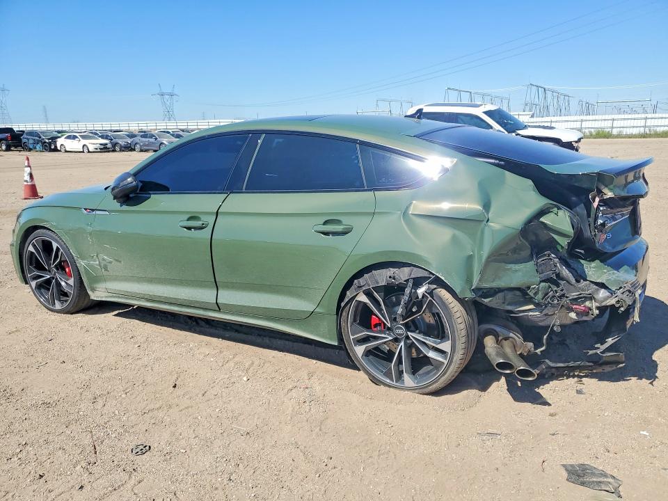 45823316 :رقم المزاد ، WAUC4CF55MA049066 vin ، 2021 Audi S5 مزاد بيع