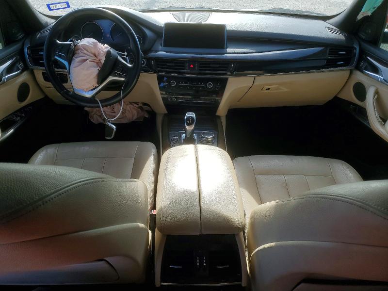 46364466 :رقم المزاد ، 5UXKR2C53J0X09300 vin ، 2018 Bmw X5 مزاد بيع