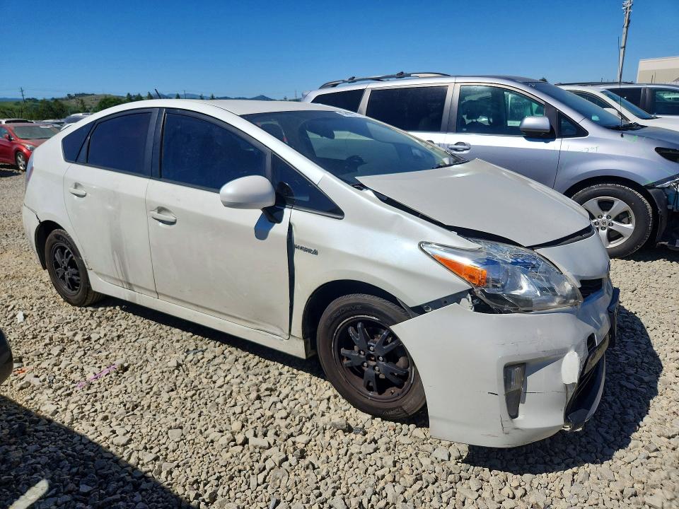 2015 Toyota Prius მანქანა იყიდება აუქციონზე, vin: JTDKN3DU0F0474497, აუქციონის ნომერი: 46068576