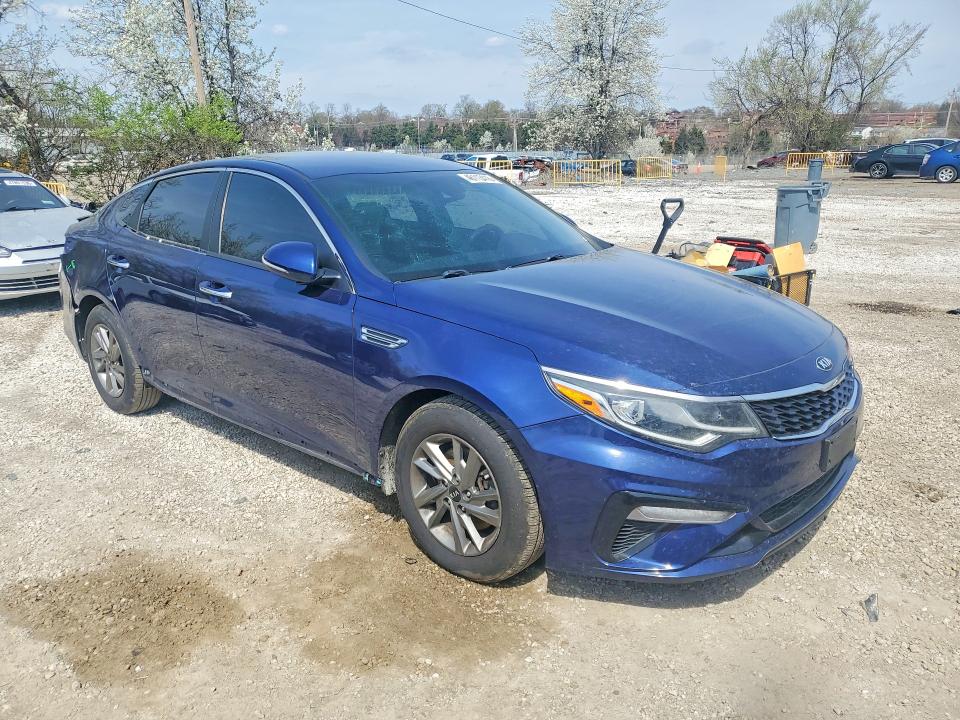 2019 Kia Optima მანქანა იყიდება აუქციონზე, vin: 5XXGT4L31KG310937, აუქციონის ნომერი: 46113416