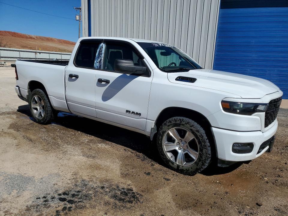 2025 Ram 1500 მანქანა იყიდება აუქციონზე, vin: 1C6SRECG4SN597882, აუქციონის ნომერი: 46607406