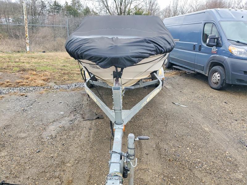 Продажа на аукционе авто 2000 Chaparral 21 H20, vin: FGB72619F000, номер лота: 45566586