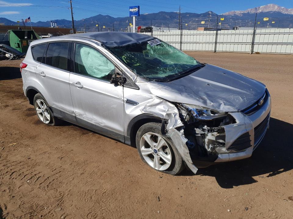 47790266 :رقم المزاد ، 1FMCU9G91FUA62126 vin ، 2015 Ford Escape مزاد بيع