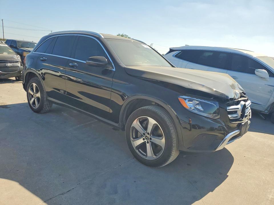 47129606 :رقم المزاد ، WDC0G4JB6JV079787 vin ، 2018 Mercedes-benz Glc مزاد بيع
