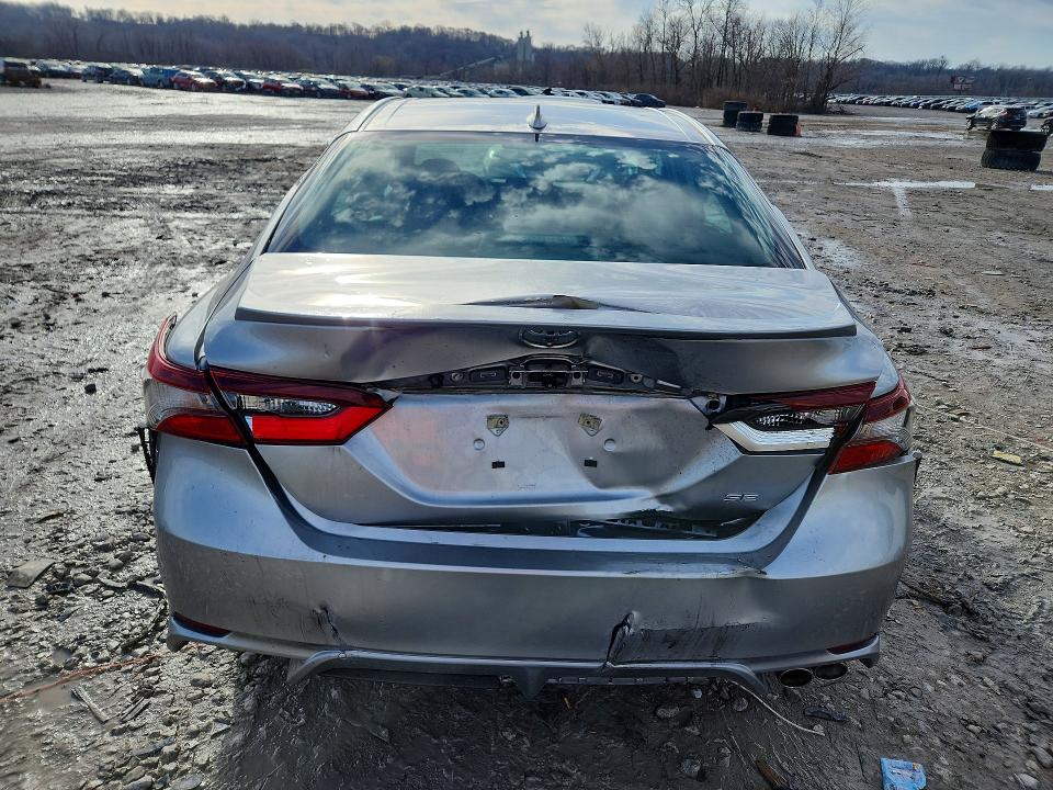 Продажа на аукционе авто 2023 Toyota Camry, vin: 4T1G11AK2PU760799, номер лота: 41720376