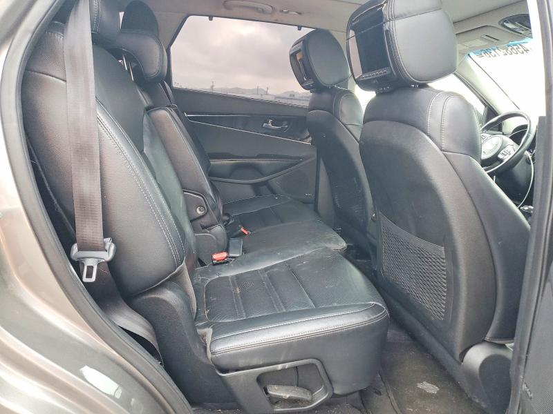 Продажа на аукционе авто 2016 Kia Sorento, vin: 5XYPH4A52GG043932, номер лота: 45682136
