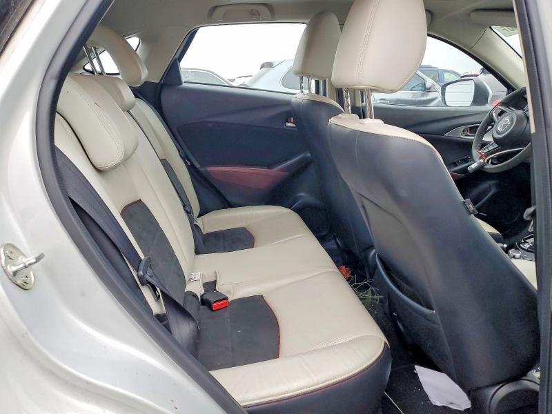 47614856 :رقم المزاد ، JM1DKDD72J0332338 vin ، 2018 Mazda Cx-3 مزاد بيع
