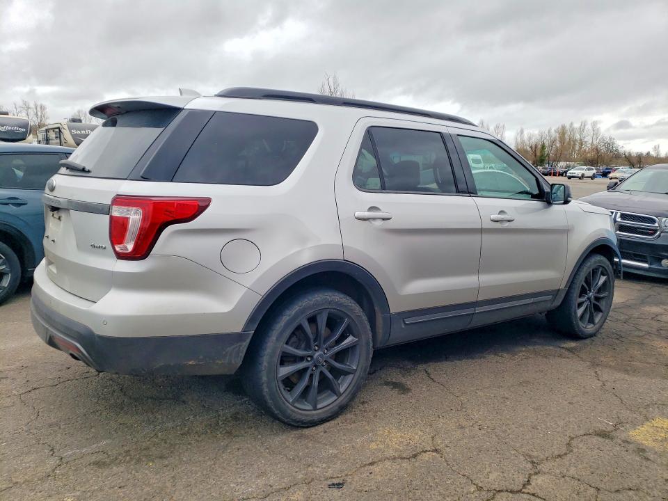 2017 Ford Explorer მანქანა იყიდება აუქციონზე, vin: 1FM5K8D82HGA12826, აუქციონის ნომერი: 45815476