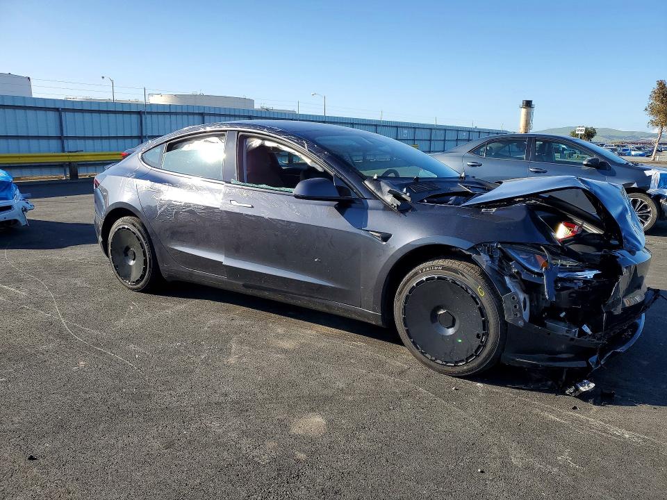 2025 Tesla Model 3 მანქანა იყიდება აუქციონზე, vin: 5YJ3E1EA1SF921055, აუქციონის ნომერი: 79769715