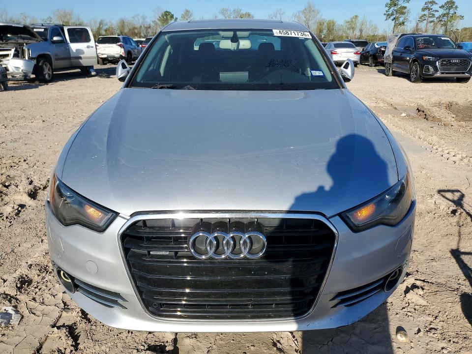 Продаж на аукціоні авто 2012 Audi A6, vin: WAUGGAFC8CN140058, номер лоту: 45871736
