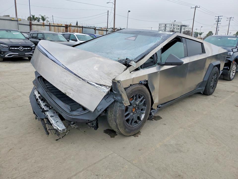 2024 Tesla Cybertruck მანქანა იყიდება აუქციონზე, vin: 7G2CEHED1RA038421, აუქციონის ნომერი: 79982715