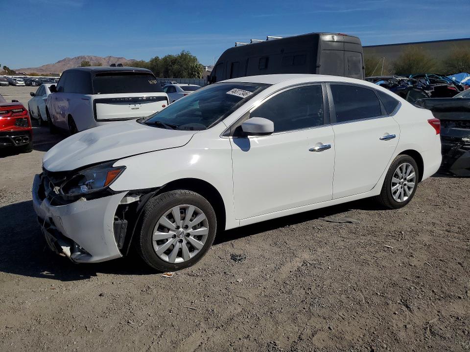 Auction sale of the 2017 Nissan Sentra, vin: 3N1AB7AP2HL638755, lot number: 46377346