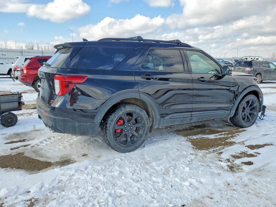 46656776 :رقم المزاد ، 1FM5K8GC7MGC03703 vin ، 2021 Ford Explorer مزاد بيع