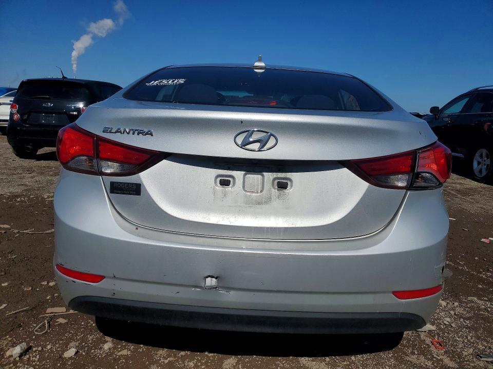 Продажа на аукционе авто 2016 Hyundai Elantra, vin: 5NPDH4AEXGH795325, номер лота: 45766816