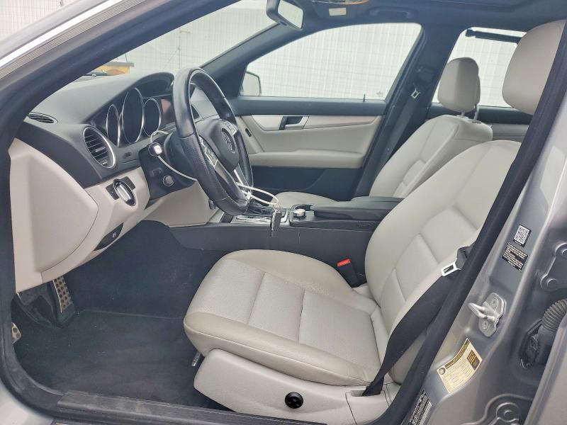 Продажа на аукционе авто 2014 Mercedes-benz C, vin: WDDGF4HB2ER306555, номер лота: 48260836