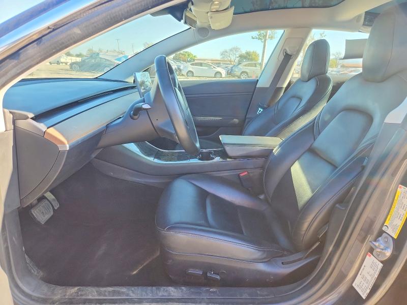 79314405 :رقم المزاد ، 5YJ3E1EA7JF154858 vin ، 2018 Tesla Model 3 مزاد بيع