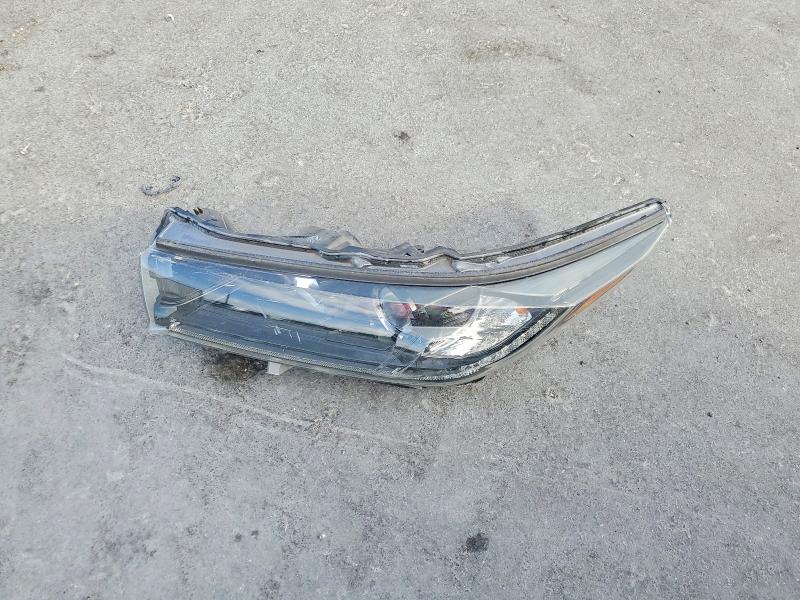 2021 Hyundai Santa Fe მანქანა იყიდება აუქციონზე, vin: 5NMS14AJ4MH312221, აუქციონის ნომერი: 47697686