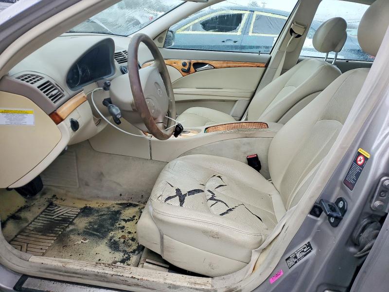 2006 Mercedes-benz E მანქანა იყიდება აუქციონზე, vin: WDBUF56J56A809153, აუქციონის ნომერი: 46028986