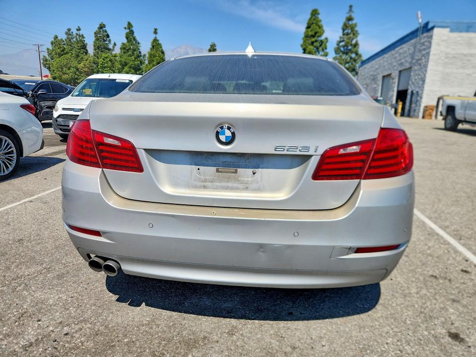 Продажа на аукционе авто 2016 Bmw 528, vin: WBA5A5C5XGG350774, номер лота: 47340256