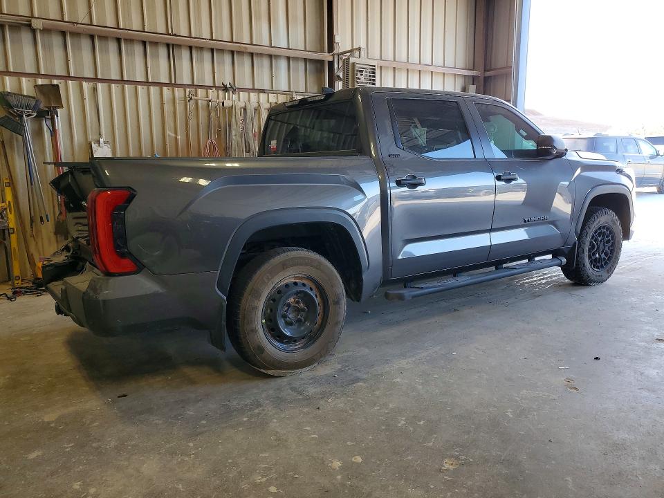 Продаж на аукціоні авто 2025 Toyota Tundra, vin: 5TFLA5DB4SX333492, номер лоту: 46975596